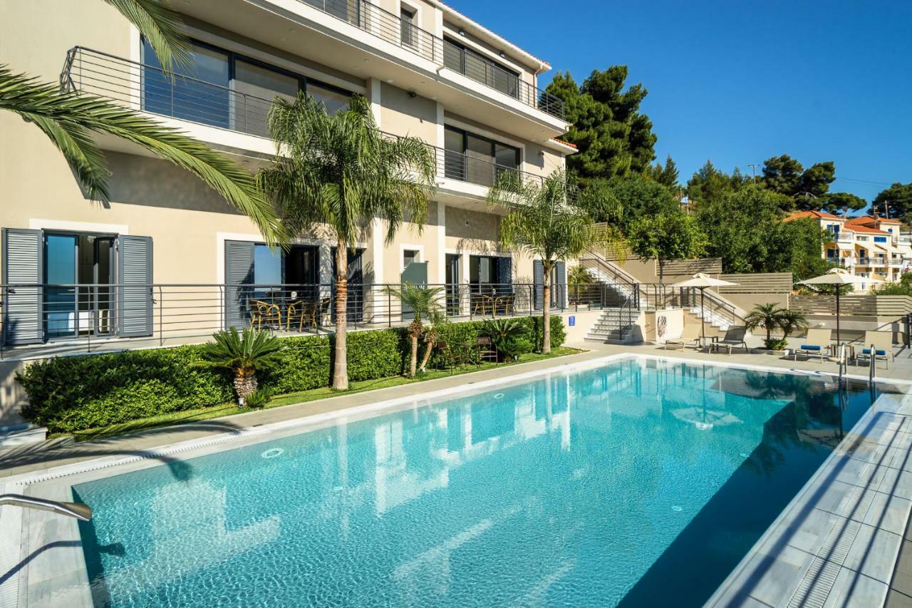 Melina Apartments Pool View アルゴストリオン エクステリア 写真